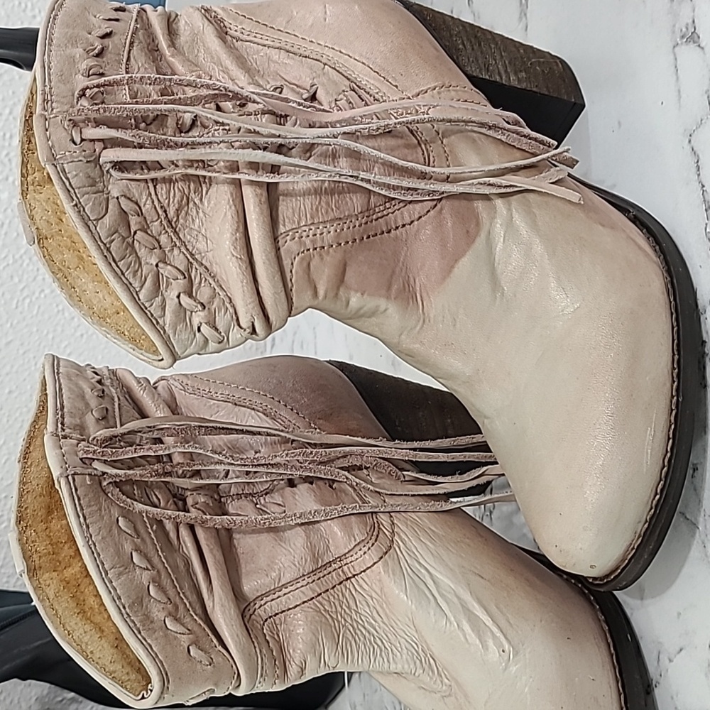 Naughty Monkey Noe western ankle boots distressed cream pink fringe size 9.5 - Picture 6 of 8